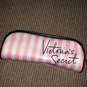 Victoria’s Secret cosmetic bag